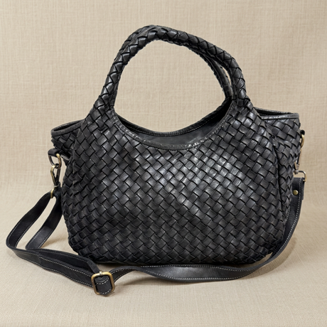Borsa nera su lino beige, foto 3