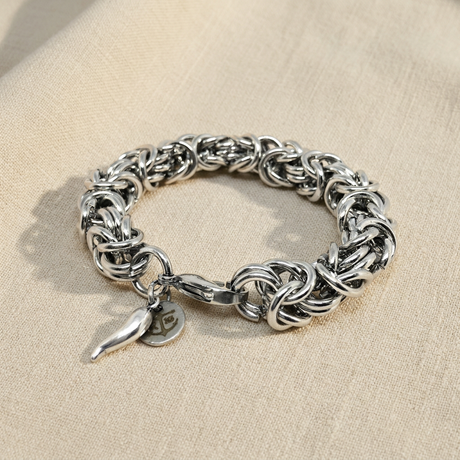Bracciale Bizantina Big con moschettone su lino beige