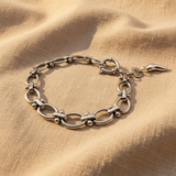 Bracciale City Girl Acciaio - sfondo beige caldo