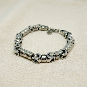 Bracciale Maglia Meccanica su lino beige