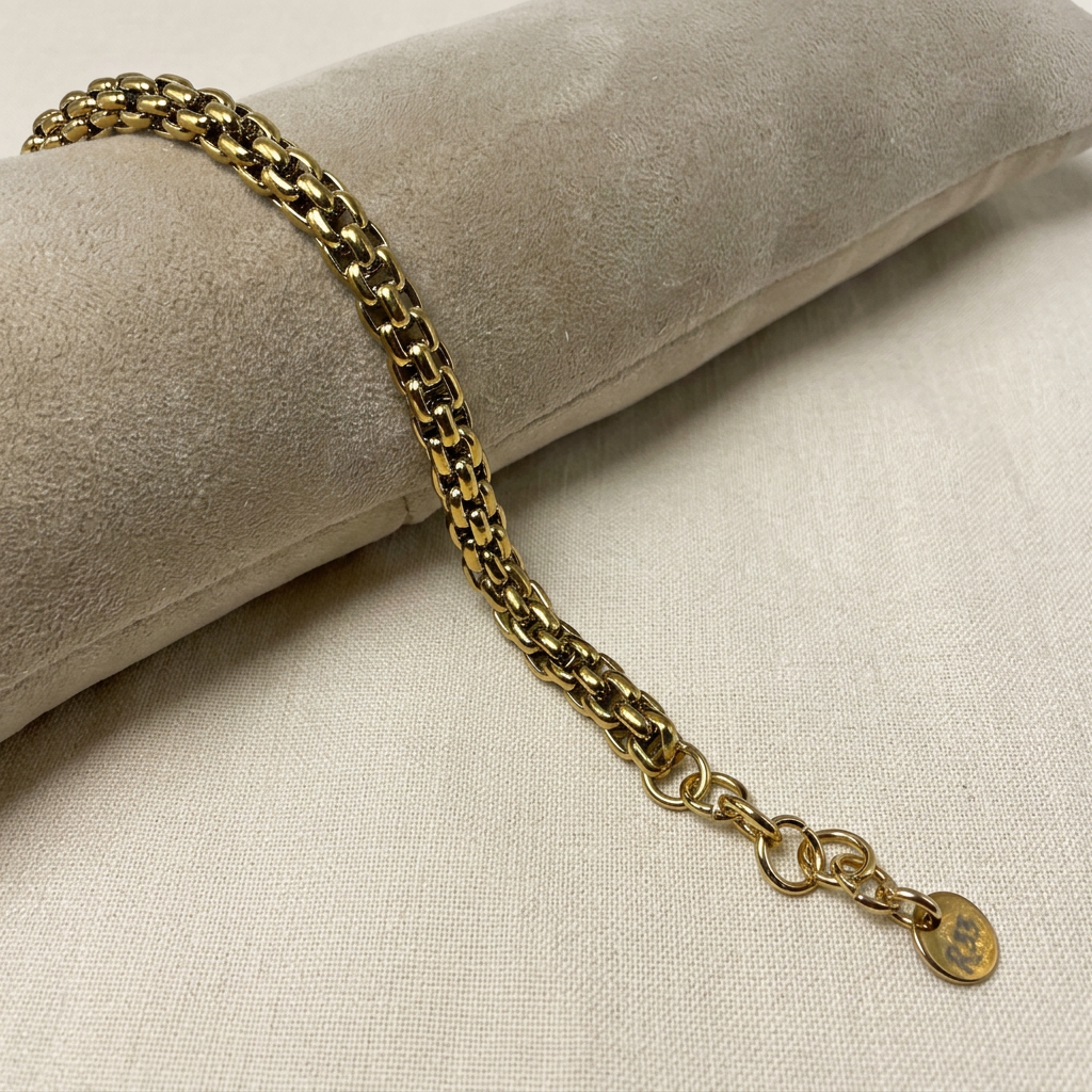Bracciale su lino beige, foto 2