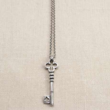 Collana Chiave Antica