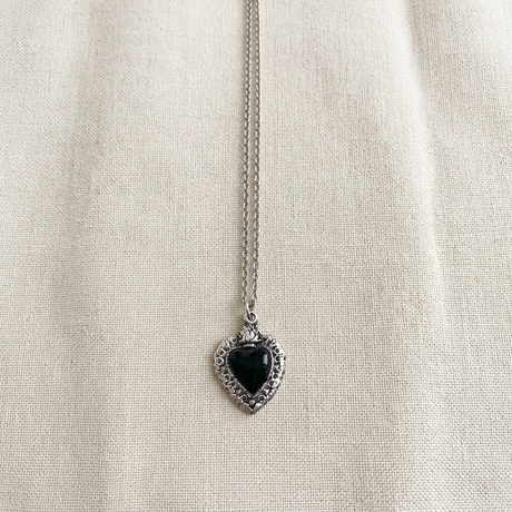 Collana Cuore Sacro Small Black