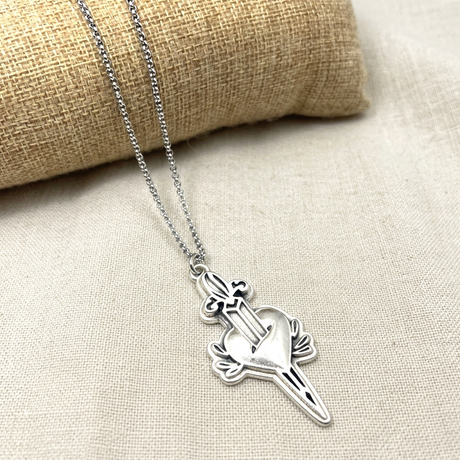 Collana Pugnale