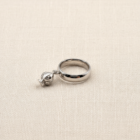 Fede Charm Pumino