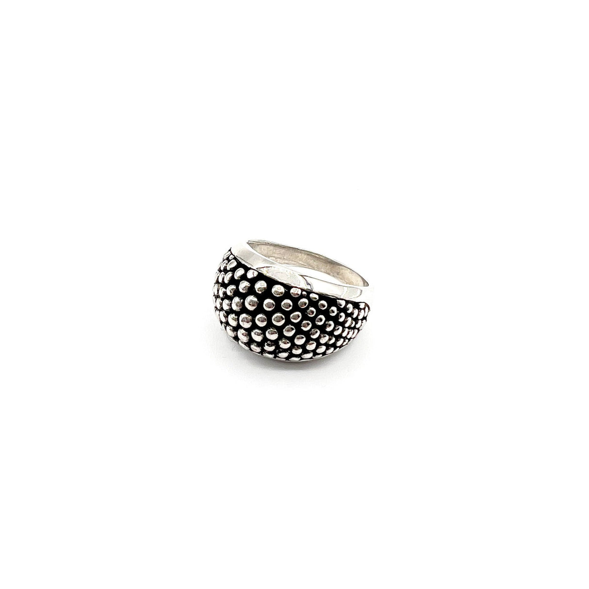 Anello bombato puntinato Argento 925