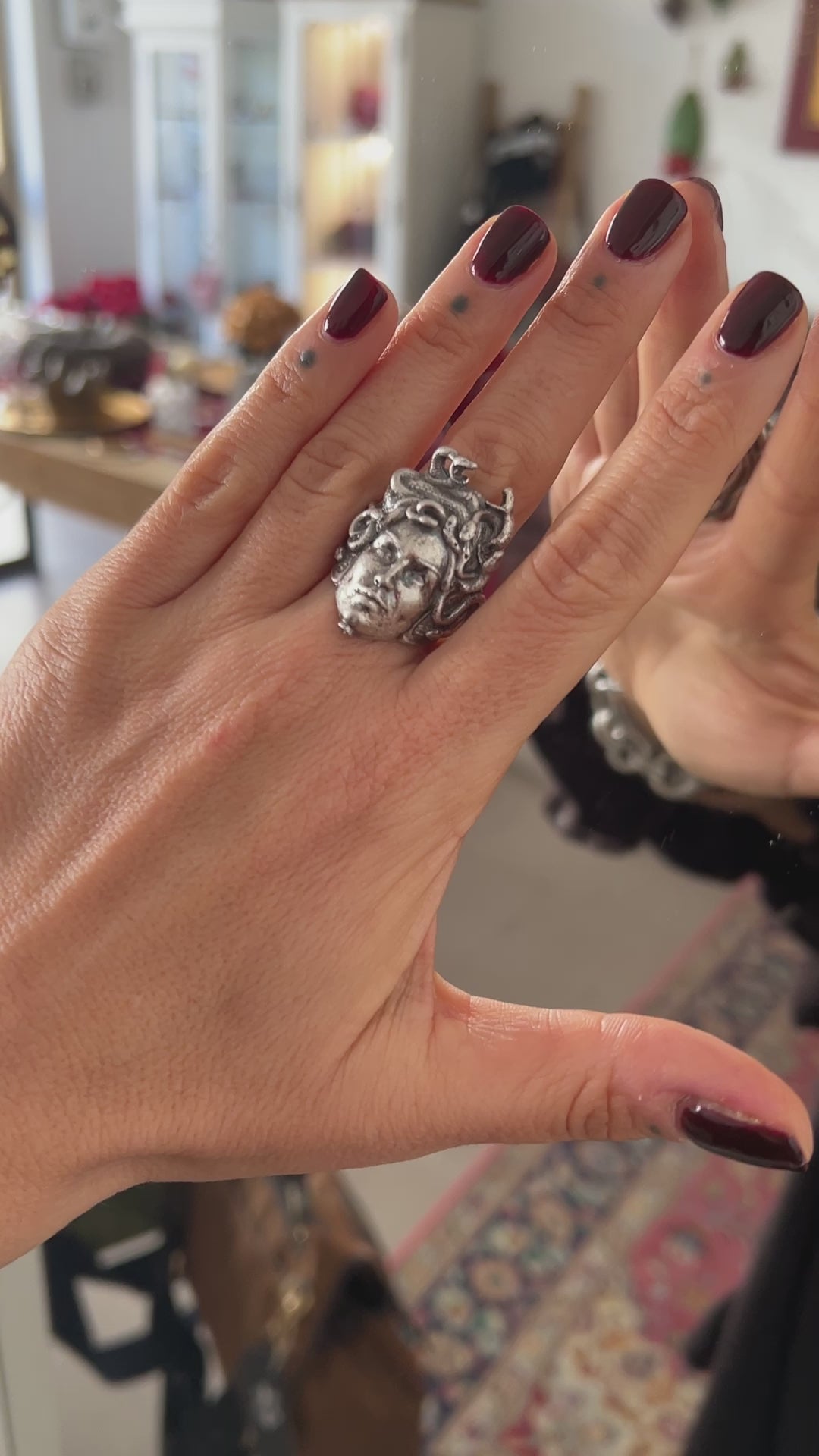 Anello Medusa