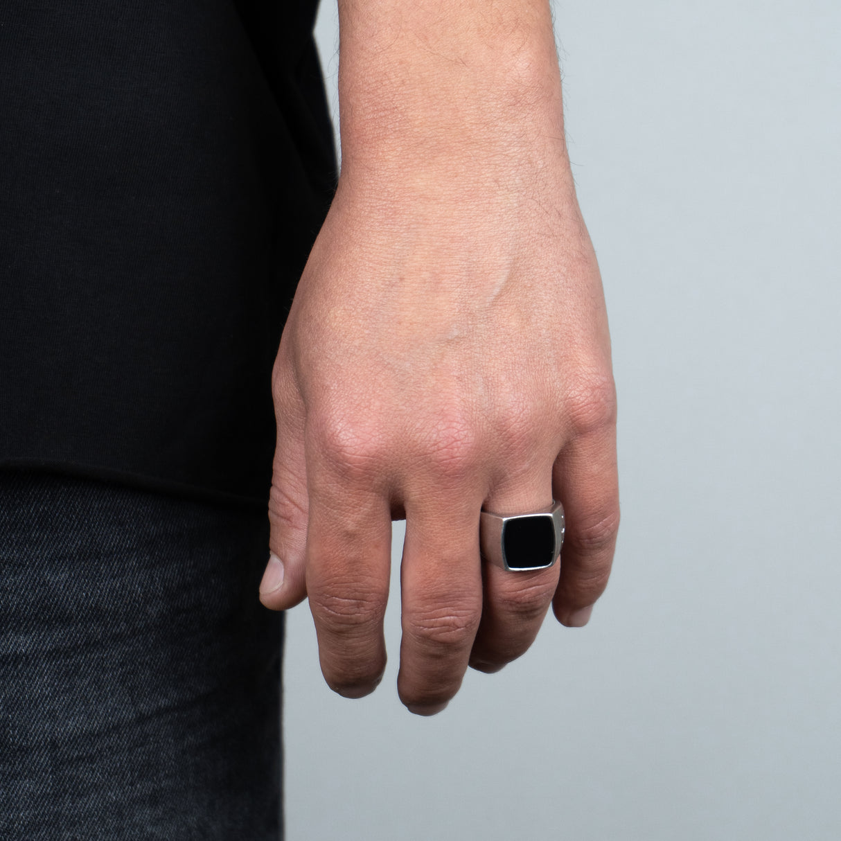 Anello Quadrato Nero lucido